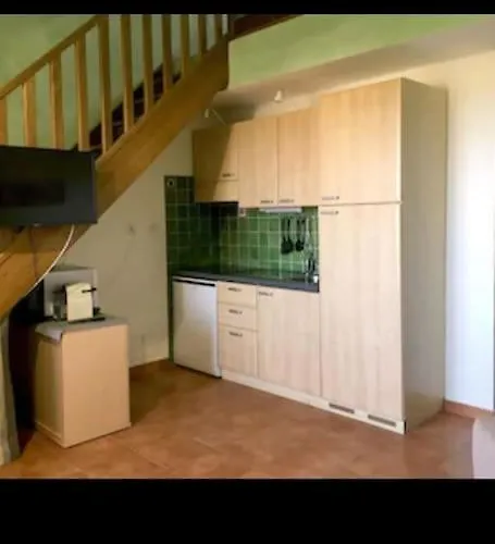 Dans Apartment