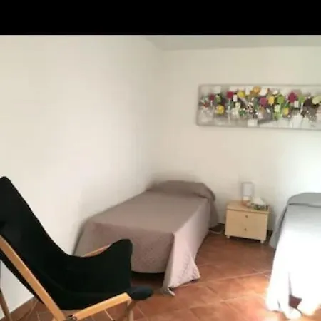 Dans Apartment *